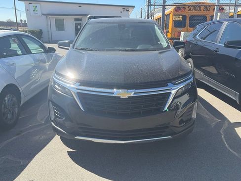 Used 2024 Chevrolet Equinox LT AWD/4WD image 3