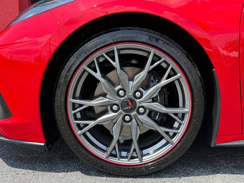 Used 2024 Chevrolet Corvette Stingray Premium Conv w/ Stealth Interior Trim Package RWD image 9
