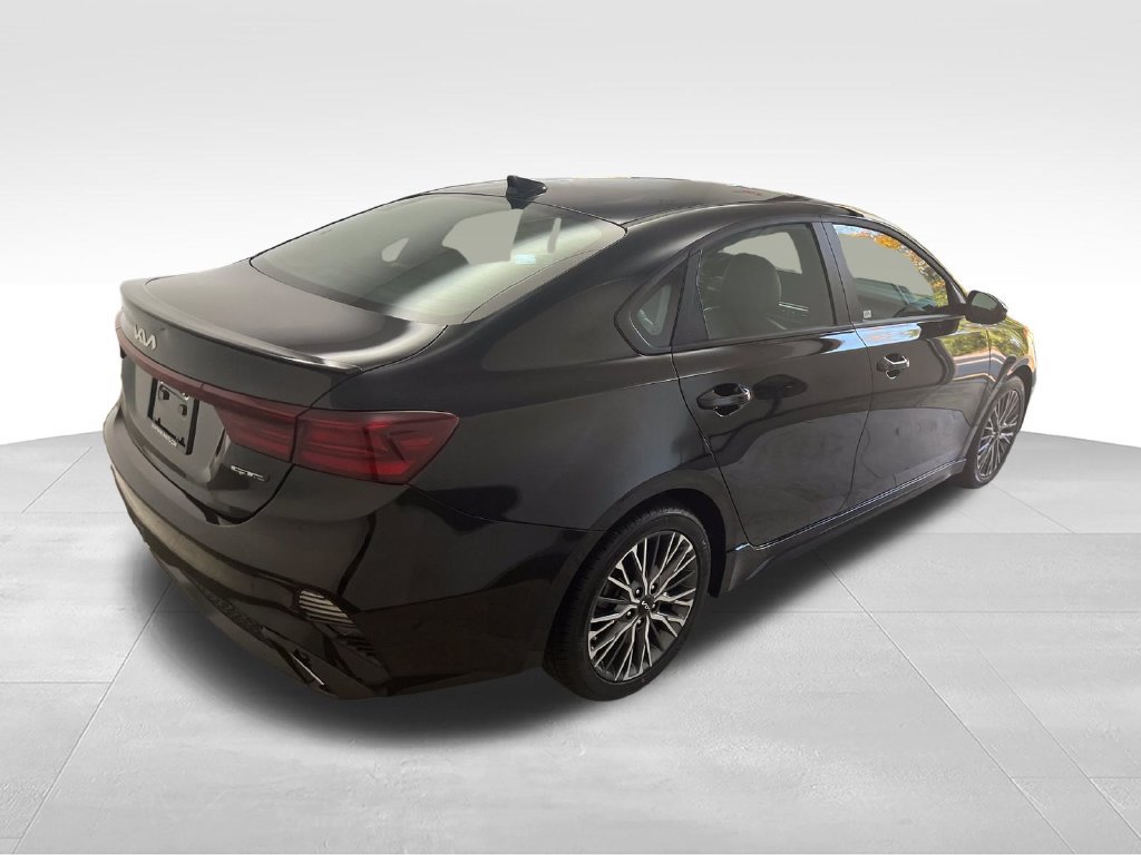 Certified 2024 Kia Forte GT-Line FWD image 5