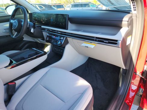 New 2026 Hyundai Tucson SEL image 11