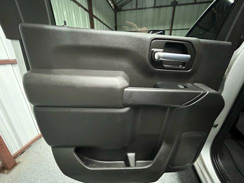 Used 2021 Chevrolet Silverado 3500 LT w/ Convenience Package image 10