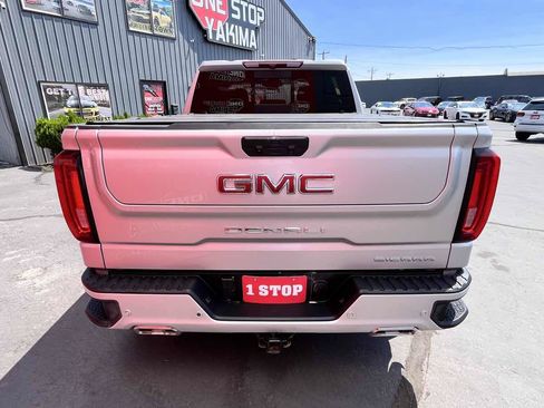 Used 2022 GMC Sierra 1500 Denali AWD/4WD image 5