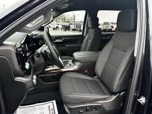 New 2026 GMC Sierra 1500 Elevation image 10
