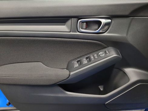 Used 2025 Honda Civic Sport image 21