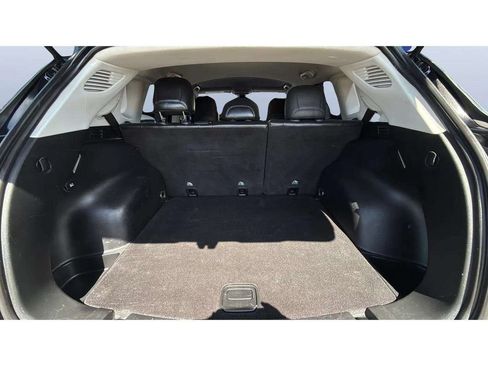 Used 2018 Jeep Compass Latitude w/ Popular Equipment Group AWD/4WD image 20