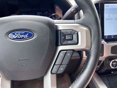 Used 2022 Ford F350 Lariat w/ Lariat Ultimate Package AWD/4WD image 30