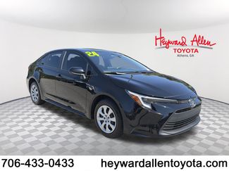 Used 2024 Toyota Corolla LE FWD video 1