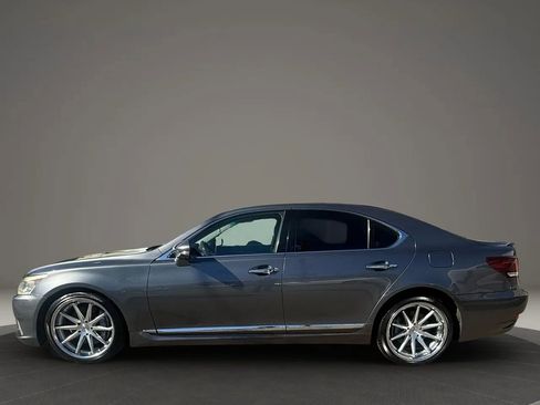 Used 2014 Lexus LS 460 AWD image 8