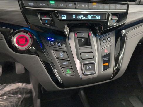 New 2026 Honda Odyssey Elite image 17