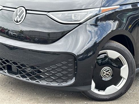 New 2025 Volkswagen ID. Buzz Pro S image 8
