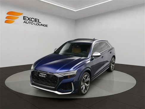 Used 2022 Audi RS Q8 w/ Luxury Package image 45