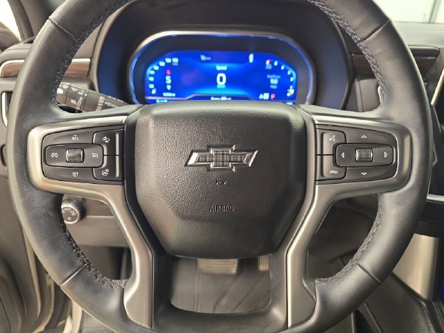Used 2024 Chevrolet Tahoe Z71 w/ Luxury Package AWD/4WD image 34