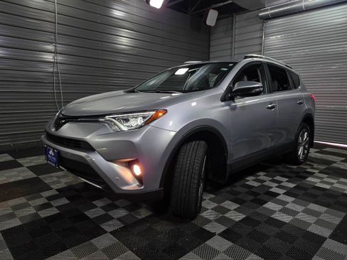 Used 2016 Toyota RAV4 Limited image 47