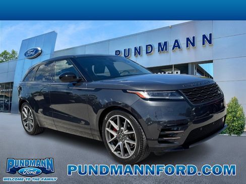 Used 2025 Land Rover Range Rover Velar Dynamic SE AWD/4WD image 1