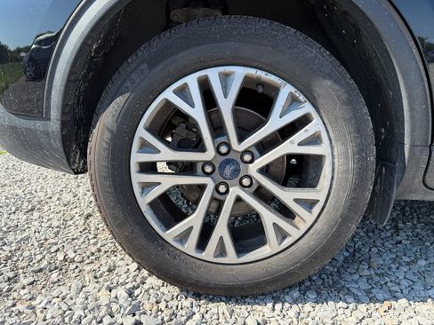 Used 2022 Ford Escape SEL FWD image 32