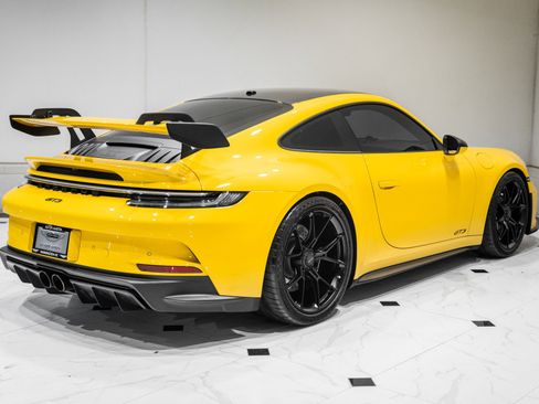Used 2022 Porsche 911 GT3 image 9