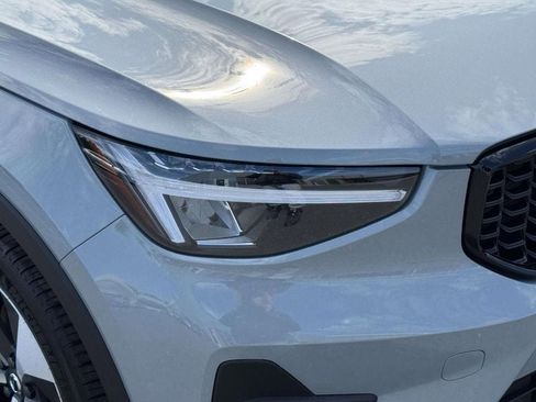 Certified 2026 Volvo XC40 B5 Core w/ Protection Package Premier AWD/4WD image 10