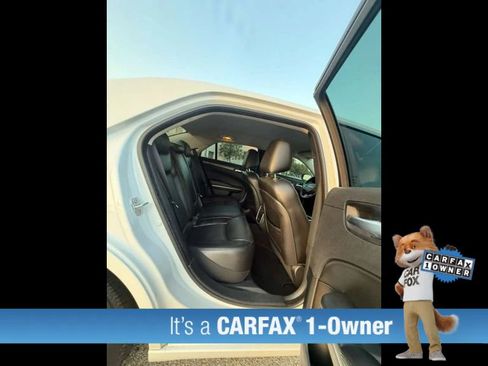 Used 2021 Chrysler 300 Touring L RWD image 39
