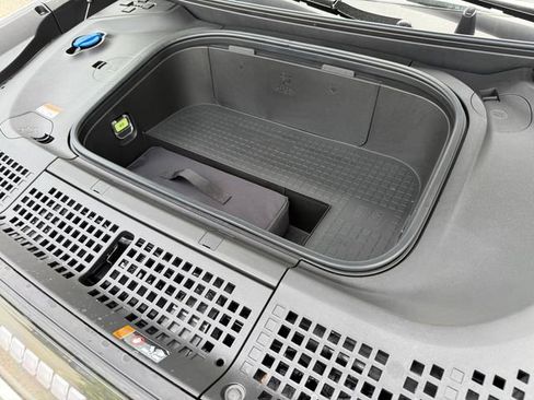 New 2026 Hyundai Ioniq 9 SEL image 15