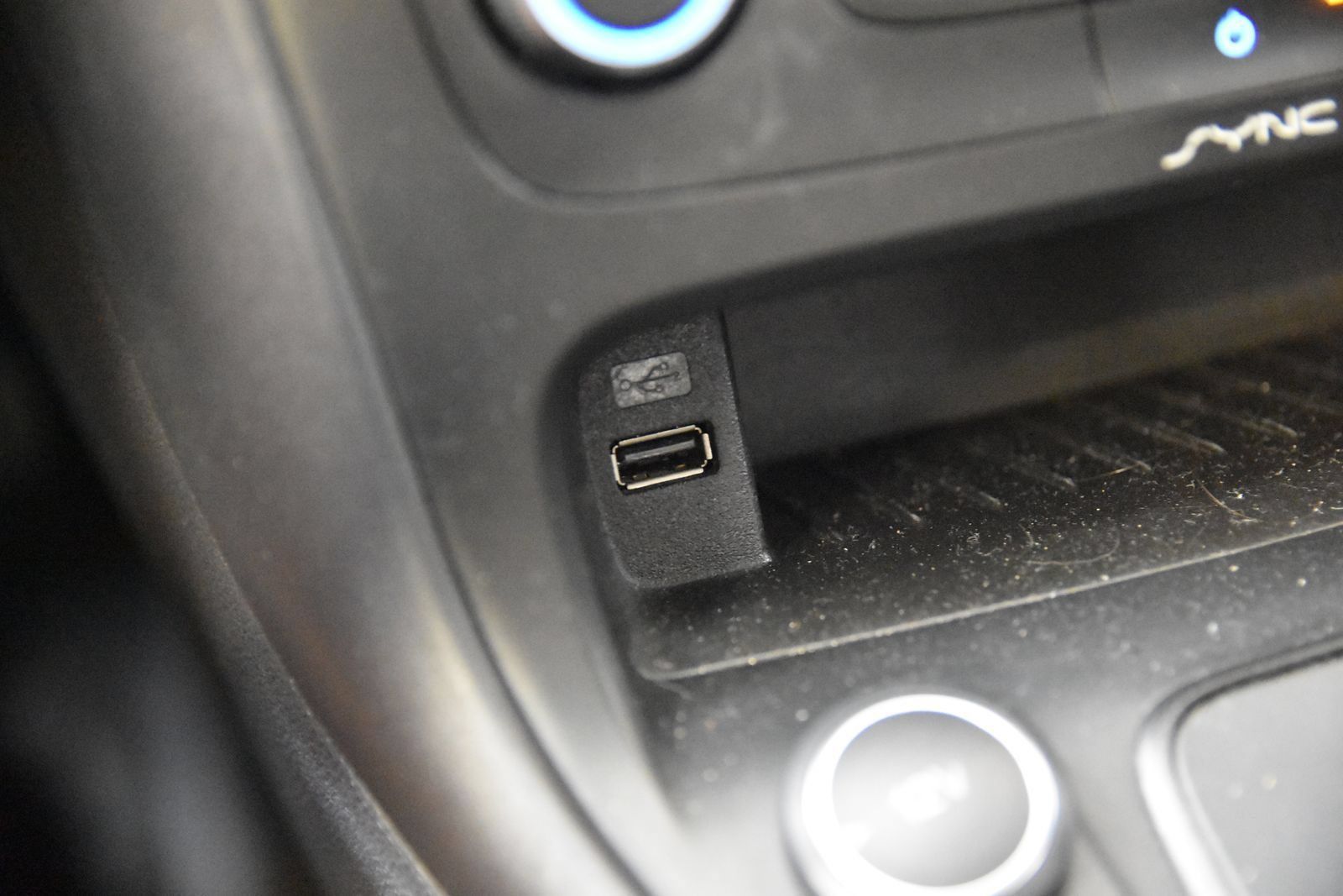 Used 2016 Ford Focus SE FWD image 25