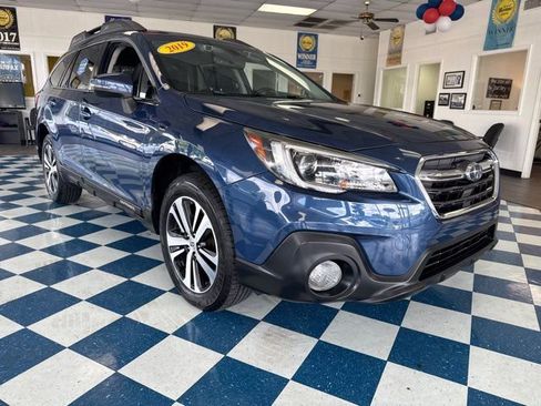 Used 2019 Subaru Outback 2.5i Limited image 1