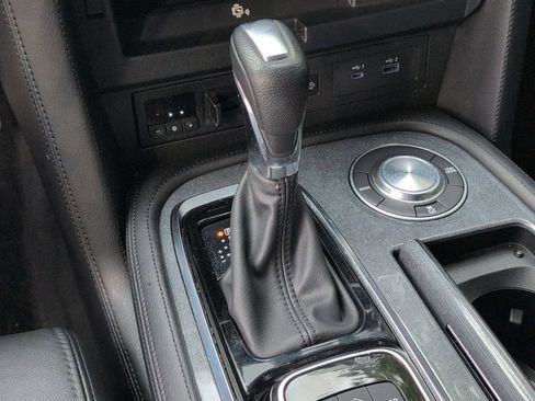 Used 2023 Nissan Armada SL w/ Midnight Edition Package RWD image 22