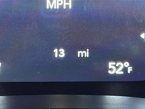 New 2026 Chrysler Voyager LX image 10