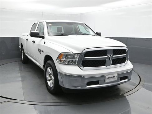 Used 2022 RAM 1500 Classic SLT image 22