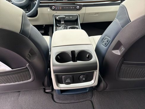 New 2026 Kia Carnival SX Prestige FWD image 22