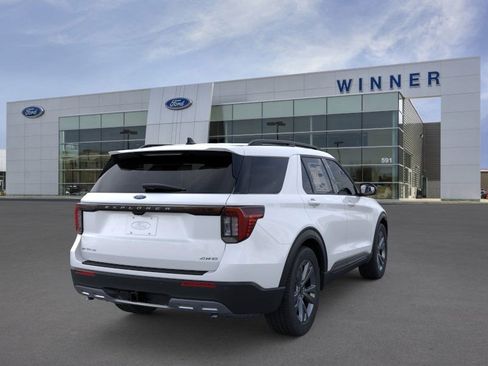 New 2026 Ford Explorer Active image 8