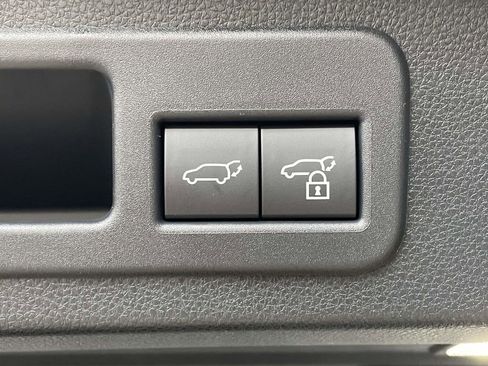 New 2026 Toyota 4Runner Limited image 12