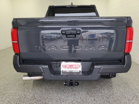 Used 2025 Toyota Tacoma SR RWD image 7
