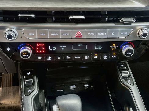 Used 2023 Kia Telluride EX X-Line AWD/4WD image 16