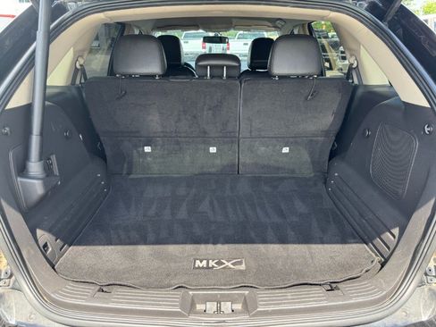 Used 2014 Lincoln MKX FWD image 17
