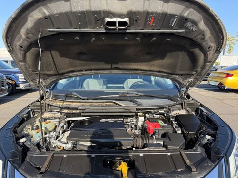 Used 2023 Nissan Rogue SV FWD image 22