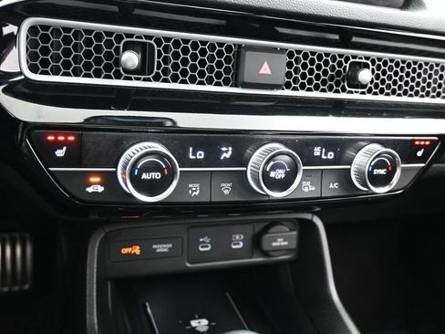 Used 2025 Honda Civic Sport image 23