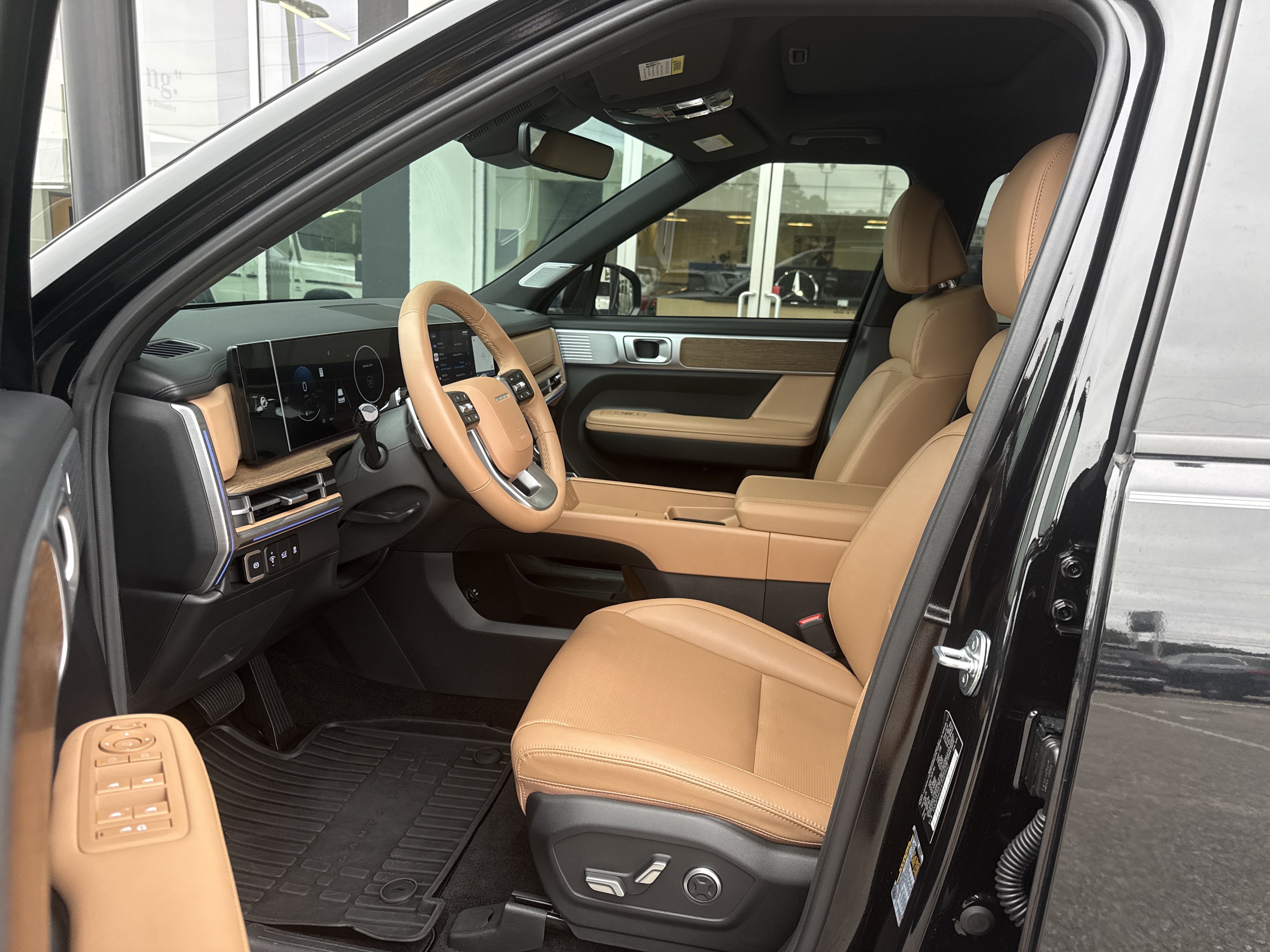 Used 2026 Hyundai Santa Fe Limited FWD image 10