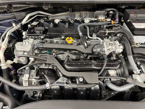 Used 2026 Toyota Corolla SE FWD image 39