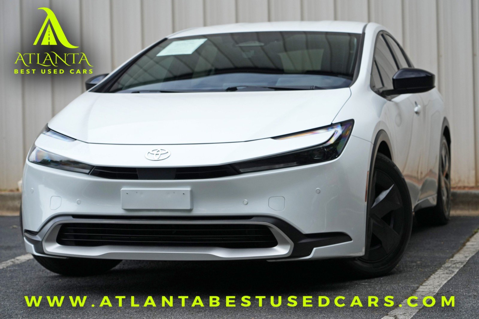 Used 2024 Toyota Prius Prime FWD image 1