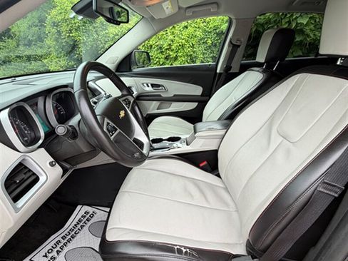 Used 2013 Chevrolet Equinox LT FWD image 17