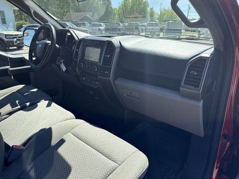 Used 2018 Ford F150 XLT w/ Equipment Group 302A Luxury AWD/4WD image 21