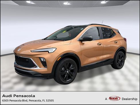 Used 2024 Buick Encore GX Sport Touring w/ Comfort Package FWD image 1