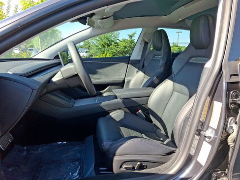 Used 2024 Tesla Model 3 Performance AWD/4WD image 13