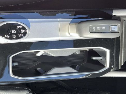 New 2026 Mitsubishi Outlander SEL image 19