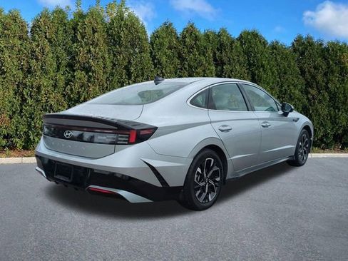 Certified 2024 Hyundai Sonata SEL FWD image 4
