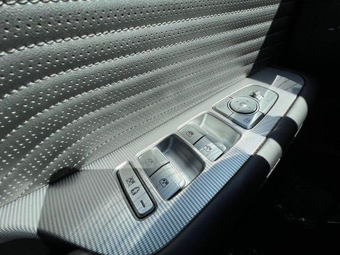 Used 2024 Hyundai Palisade Calligraphy AWD/4WD image 12