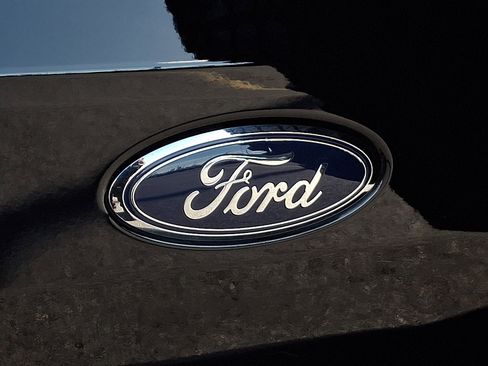 Used 2023 Ford Bronco Wildtrak image 30