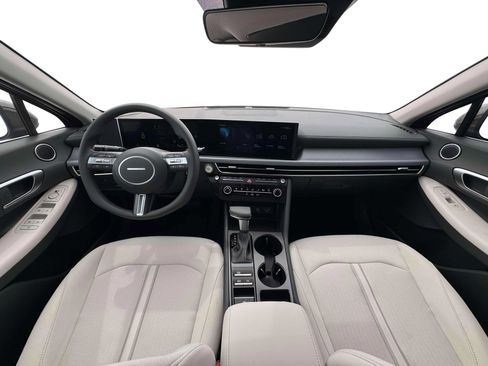New 2026 Hyundai Sonata SE FWD image 14