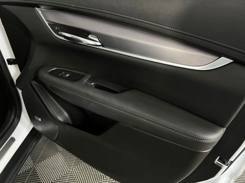 Used 2024 Cadillac XT6 Luxury w/ LPO, Floor Liner Package image 36