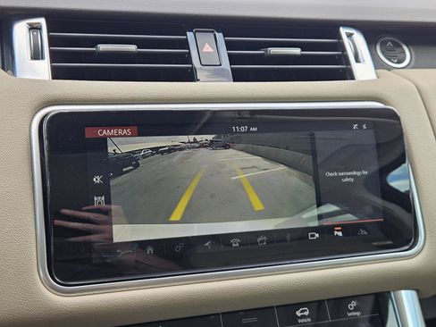 Used 2019 Land Rover Range Rover Sport SE AWD/4WD image 16